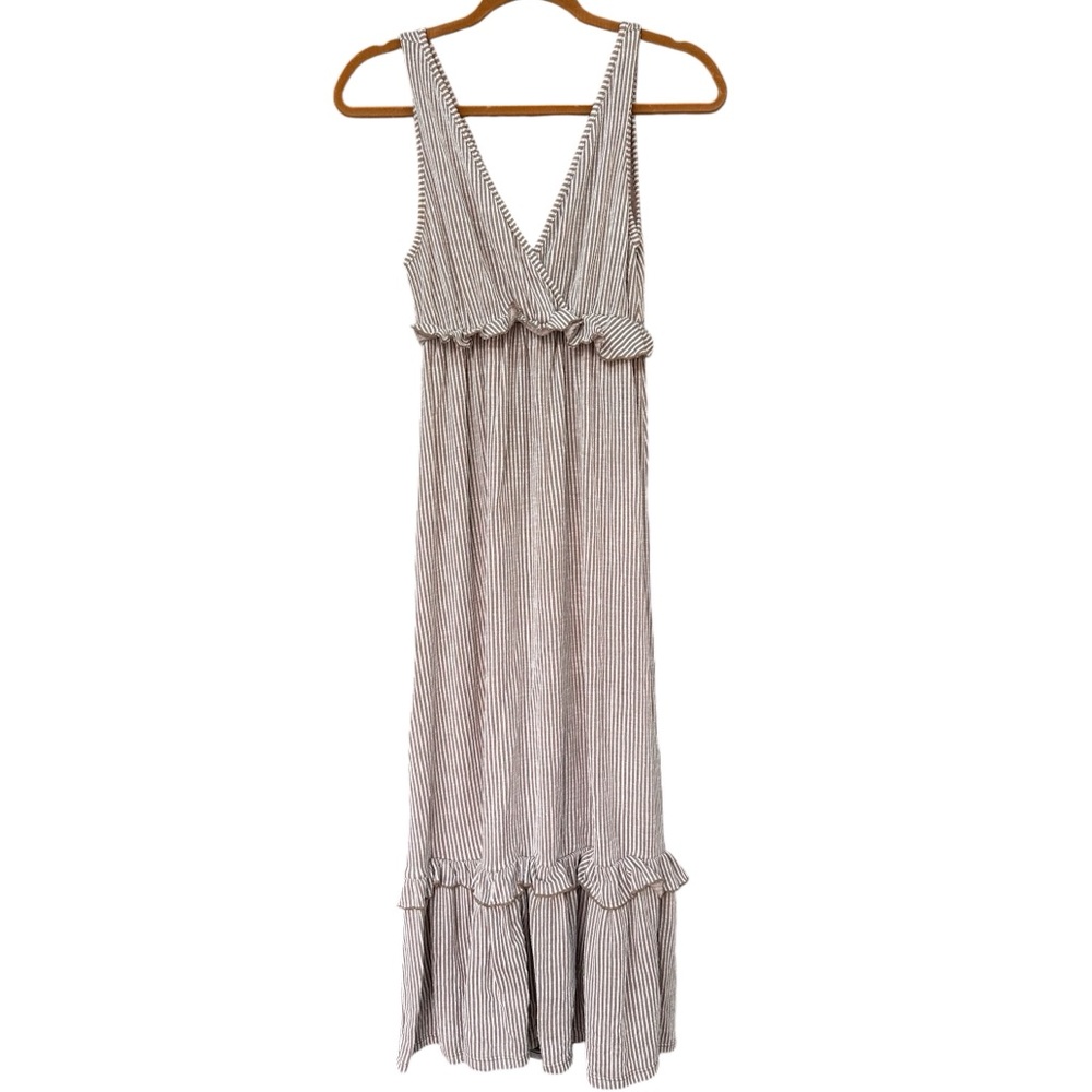 Maxi striped beige dress